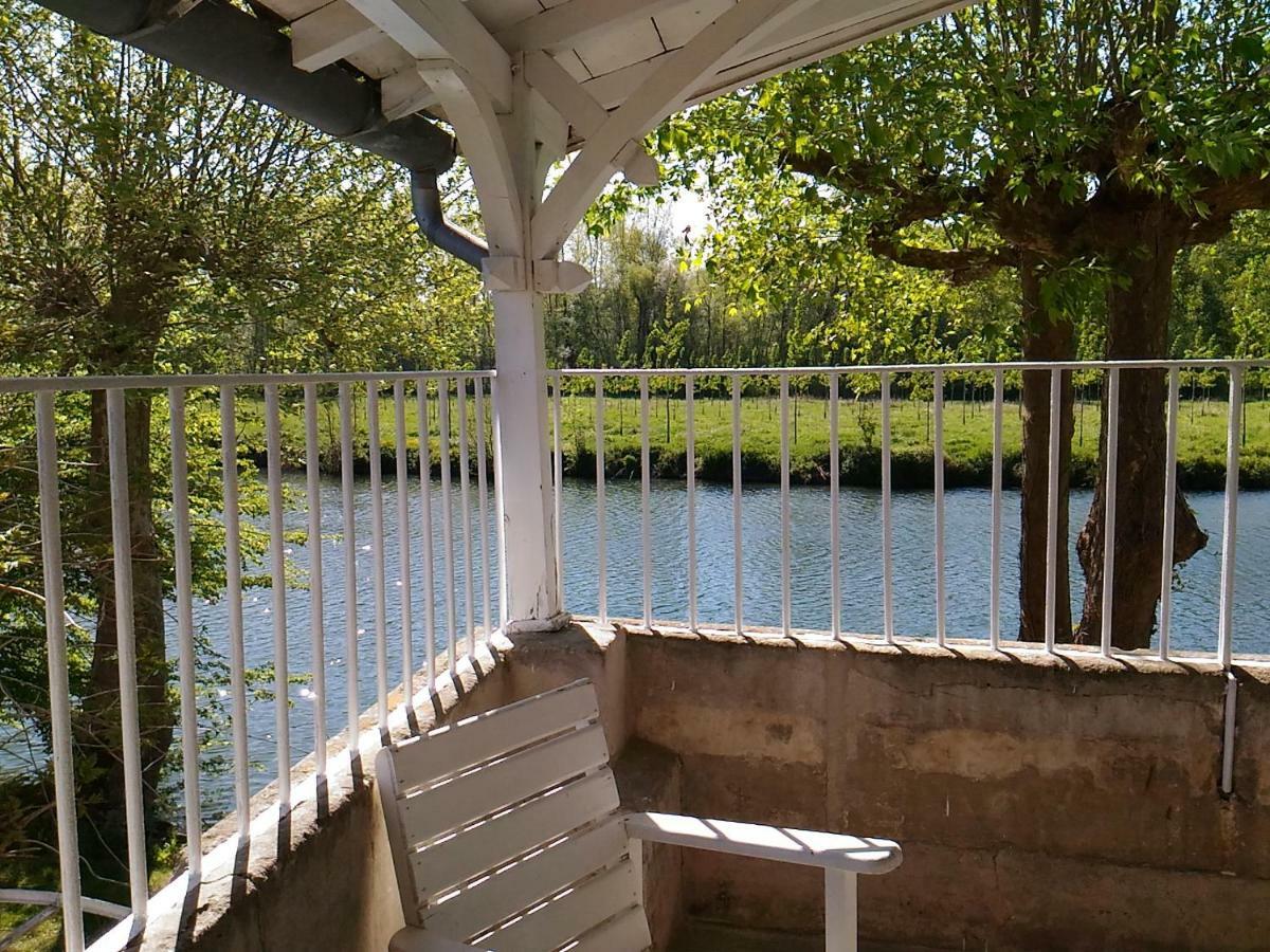הוילה ז'רנק Le Gue Renard-Un Balcon Sur La Charente מראה חיצוני תמונה